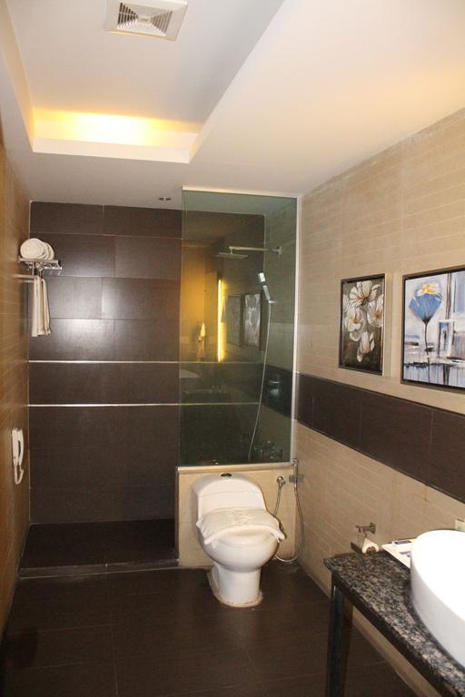 Galesia Hotel & Resort - Dhaka Ngoại thất bức ảnh