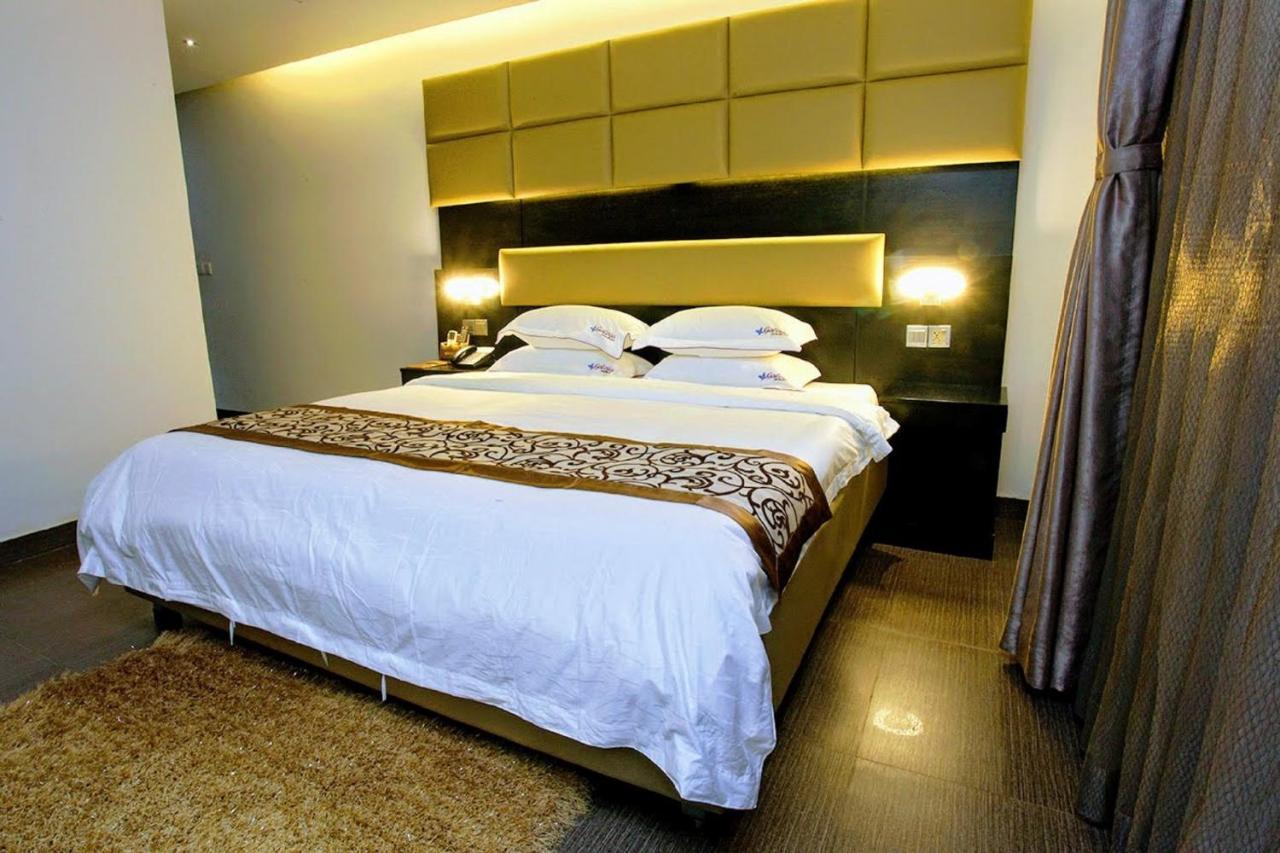 Galesia Hotel & Resort - Dhaka Ngoại thất bức ảnh