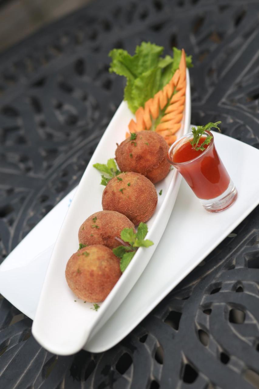 Galesia Hotel & Resort - Dhaka Ngoại thất bức ảnh